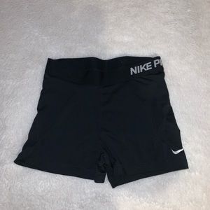 Black nike pro barely worn spandex